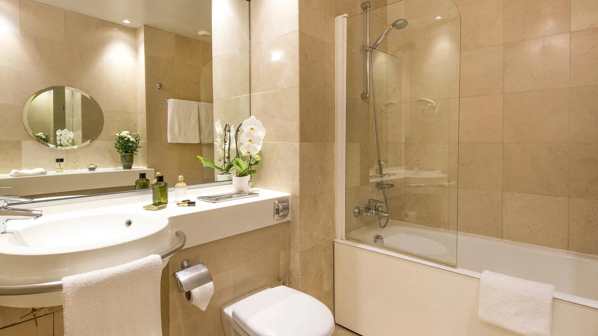 Hotel L De Lutece - Notre-Dame Paris Frankreich