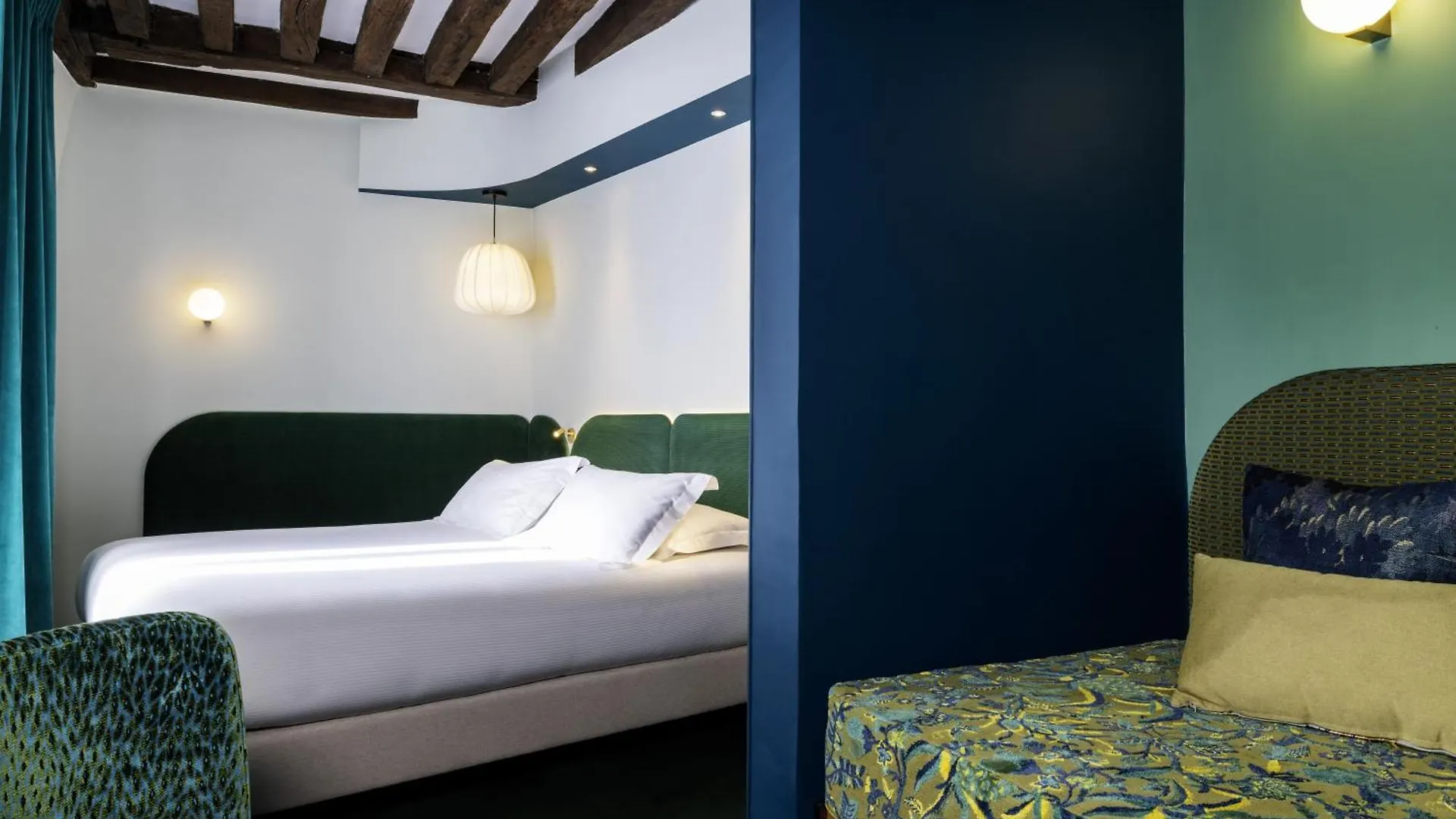 Hotel L De Lutece - Notre-Dame Paris 4*,  France