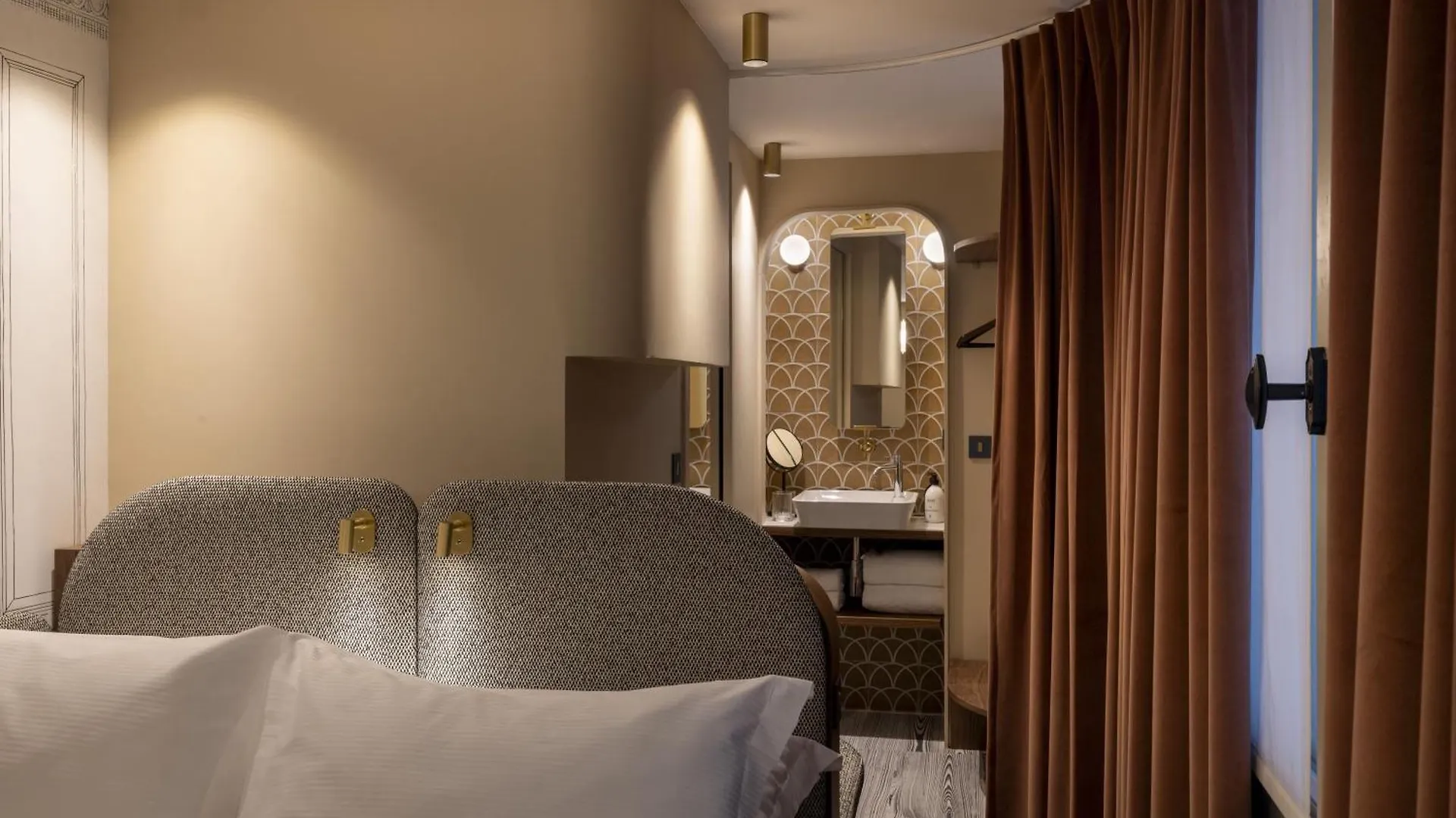 Hotel L De Lutece - Notre-Dame Paris