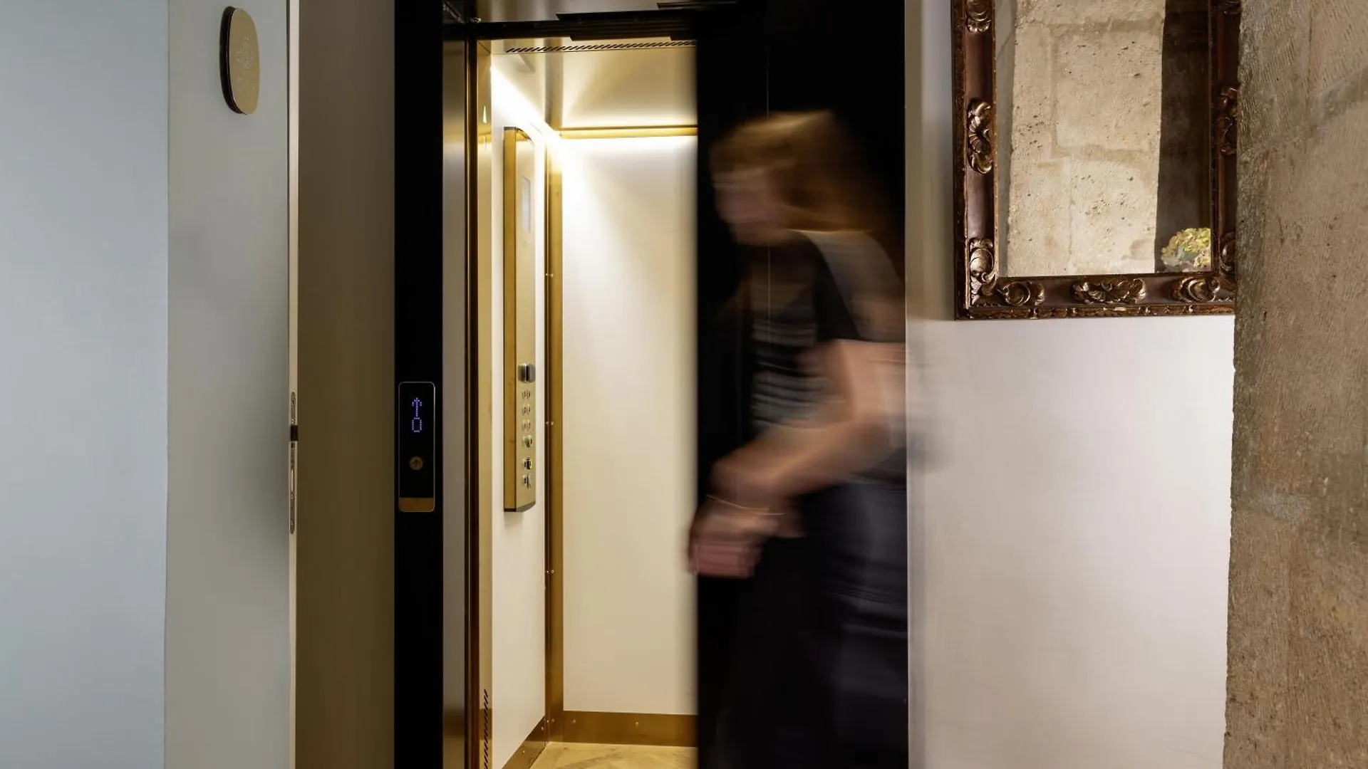 Hotel L De Lutece - Notre-Dame Paris