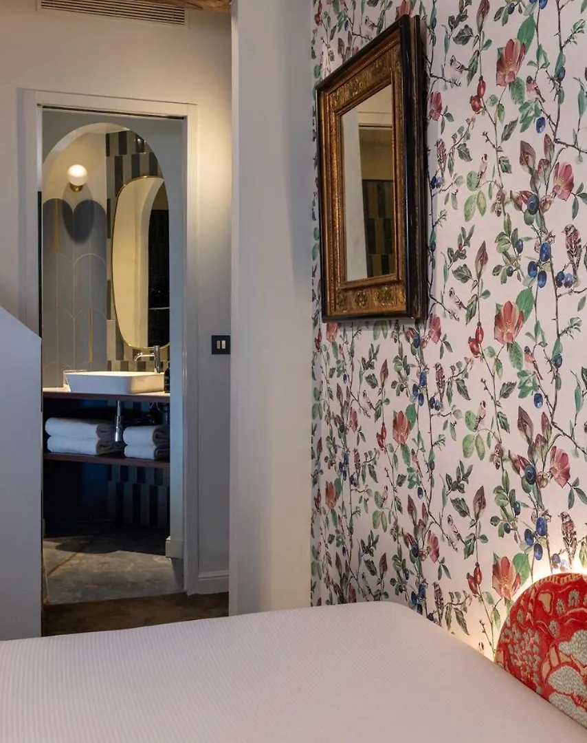 Hotel L De Lutece - Notre-Dame Paris